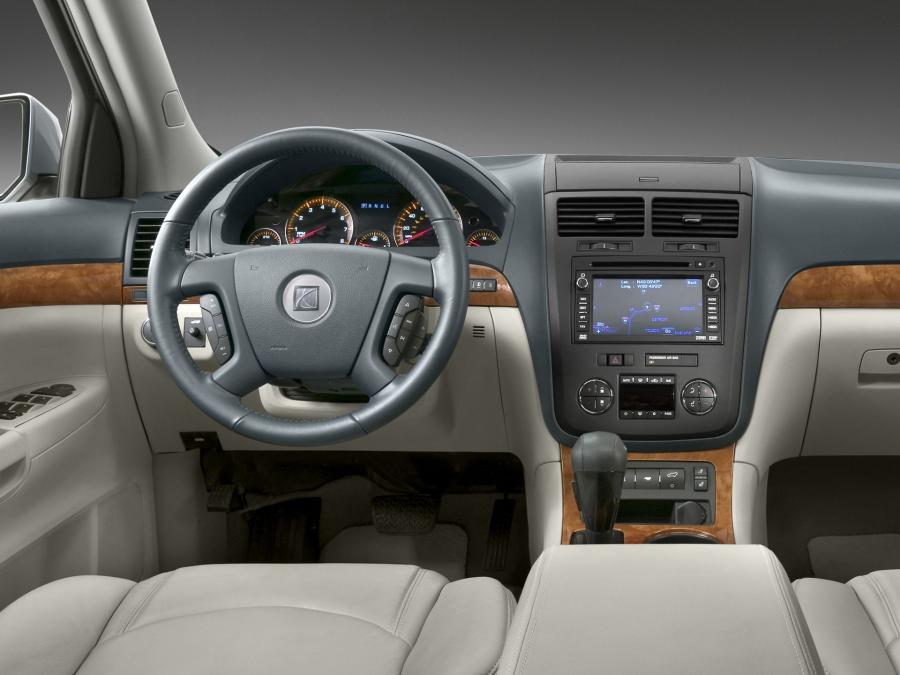 Торпедо Saturn Outlook XR AWD 2007 года  (фото 14 из 44)